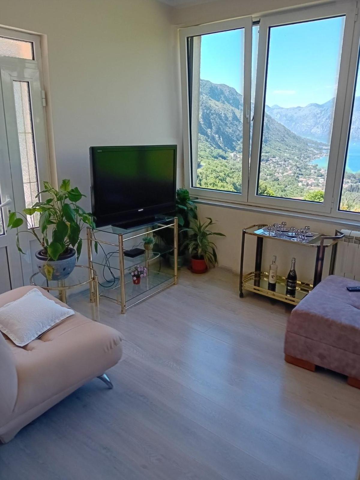 Apartments Vidikovac Inn Котор Экстерьер фото