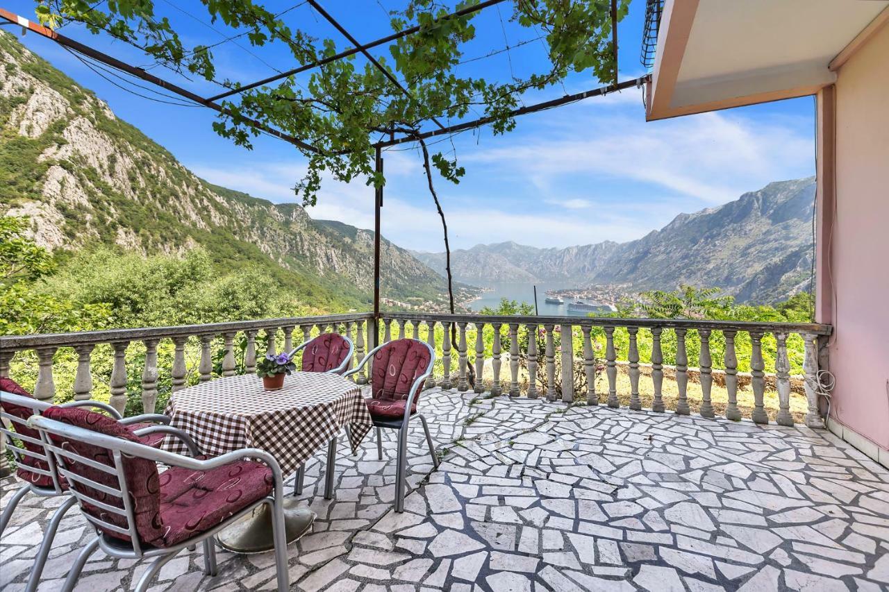 Apartments Vidikovac Inn Котор Экстерьер фото